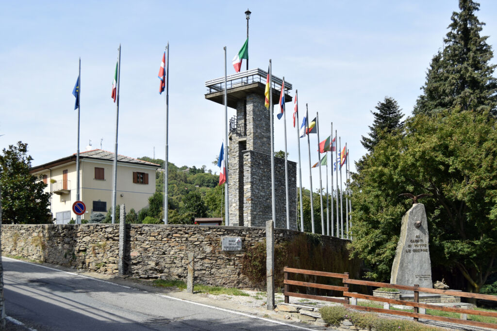 Borghetto, nell'atrio del municipio una riproduzione della